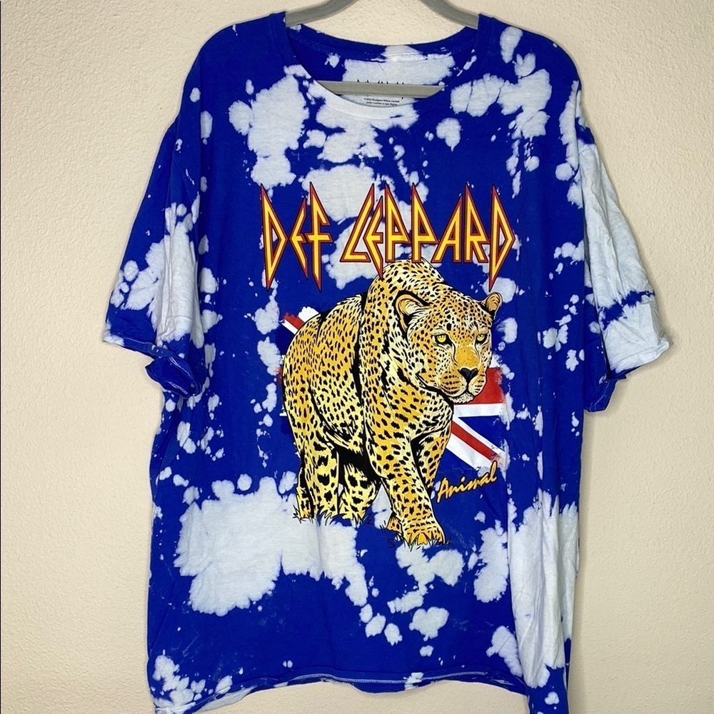 Def Leppard ANIMAL Tee Shirt NWOT